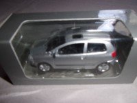 1/54 VOITURE MINIATURE DE COLLECTION 3 INCH VOLKSWAGEN FOX GRISE NOREV